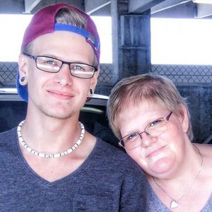 Meet your Posher, Stephen